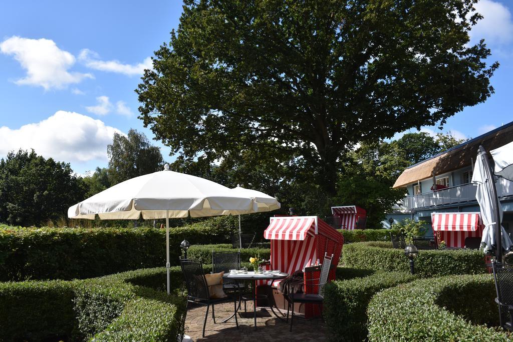 Romantik Hotel Fischerwiege アーレンスホープ エクステリア 写真
